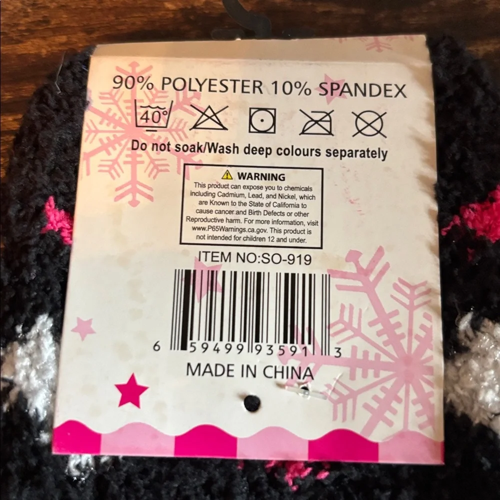 Black, White &‎ Pink Heart Fuzzy Socks